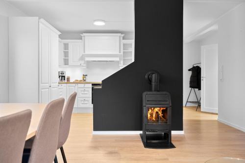 Tromsdalen Apartment | Arctic Aurora Apartment I SAUNA I FREE Parking