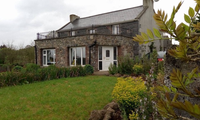 Broadford House | Ardboula House - Georgian Farmhouse from the 18th century