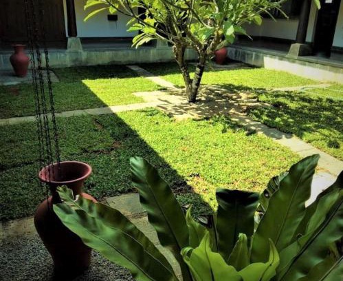 Kahandamodara House | Ardeen Villa - superb 3 bedroom beachfront for 6, BB, in Ranna- Tangalle- free pick up or drop off for 7 night stays, serviced, taxes included
