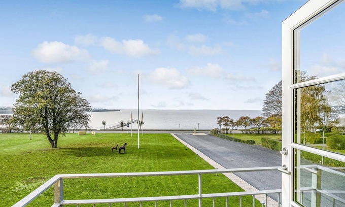 Stege Apartment | Are you dreaming of a vacation near breathtaking landscapes and many excursion possibilities? Then t