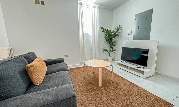Arecibo Pueblo Apartment | Arecibo Hotel 3204