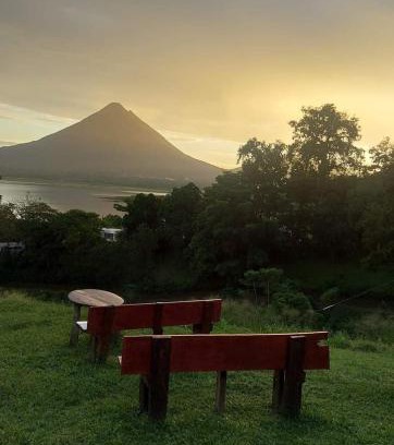 El Castillo Cabin | Arenal Base Camp