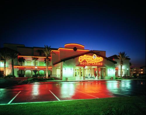 Paradise Hotel | Arizona Charlie's Boulder