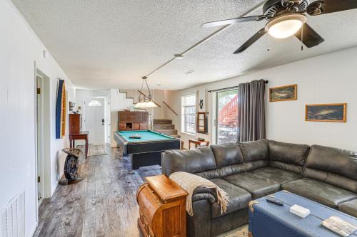 Horseshoe Bend House | Arkansas Lake House with Private Dock!