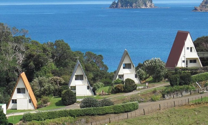 Amodeo Bay Ski Chalet | Aroha A-Frames - Kikorangi