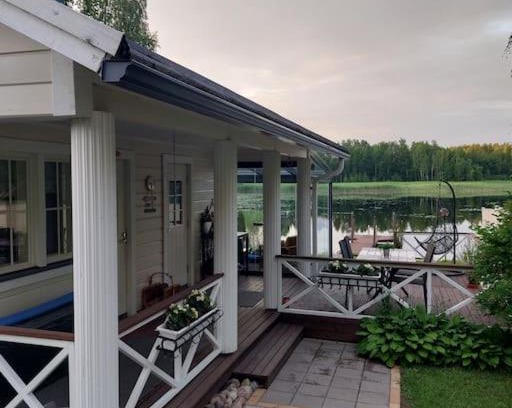 Valkeala House | Arolahti Suite (Rapojärvi)