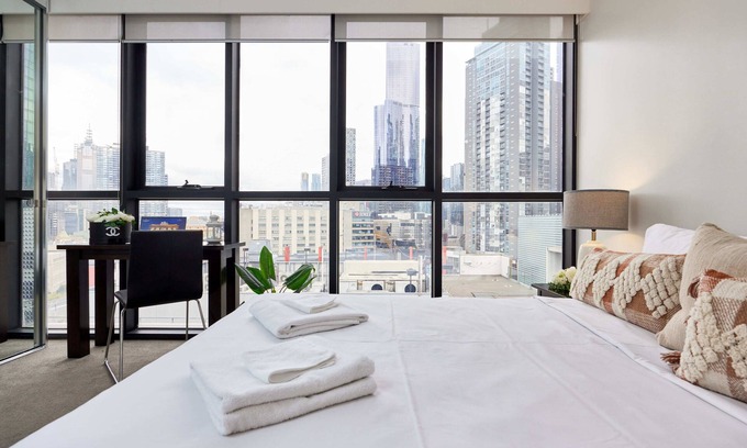Carlton South Apartment | Arrow on Swanston