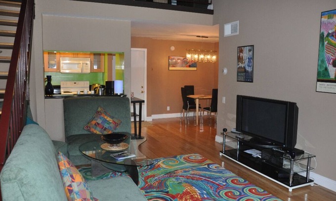 Encino House | Art Deco Stylized Gorgeous 2Bd+2Br