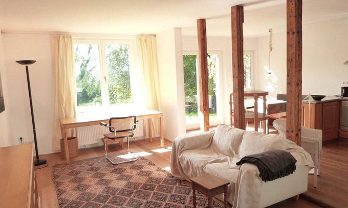 Region Hannover District Apartment | Artist apartment Hermannshof, 25 kilometers from the center of Hanover