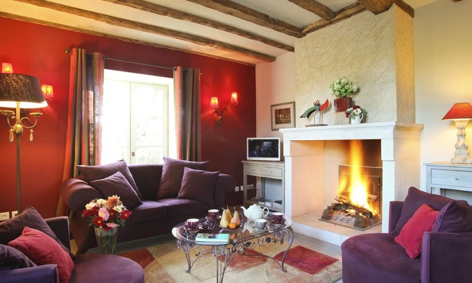 Cubjac House | 'As Happy as God In France' at La Chartreuse du Maine, unique estate in Dordogne