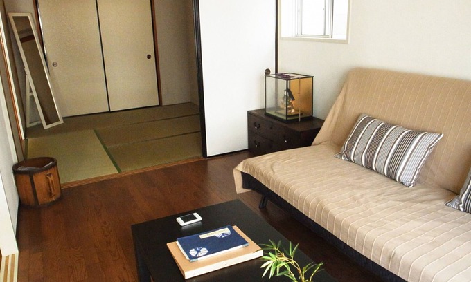 Ikebukuro Apartment | Asayake