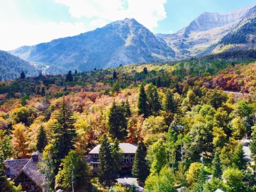 Sundance House | Aspen Springs Sundance, Mountain Cabins Utah, 5 BR, 4 BA, Pool Table