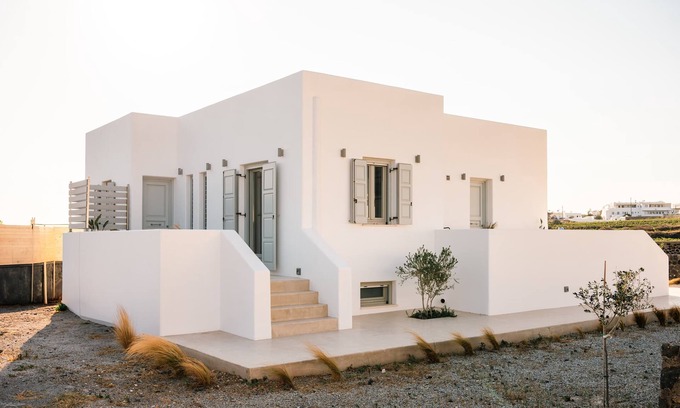 Megalochori House | Assyr B - Santorini Cozy Cycladic Retreat