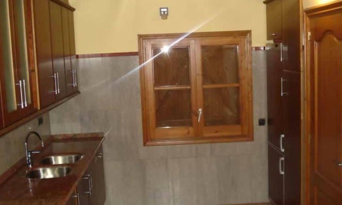 Montcortes Cottage | Astasia House, in a quiet location.