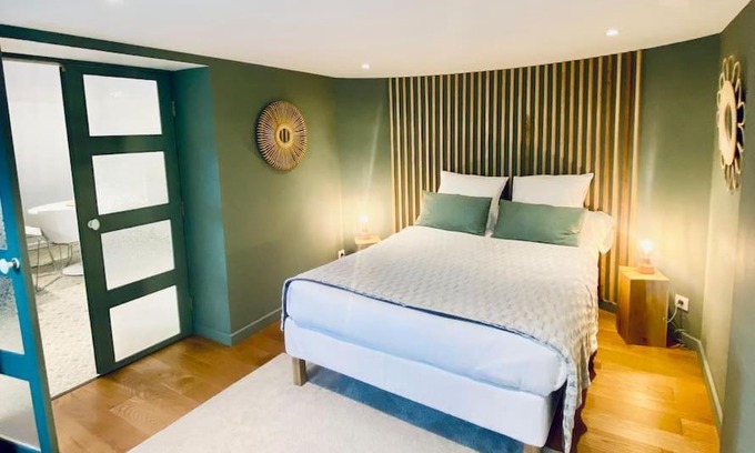 Thermal Apartment | *Astoria 6* Appart Cosy en plein centre