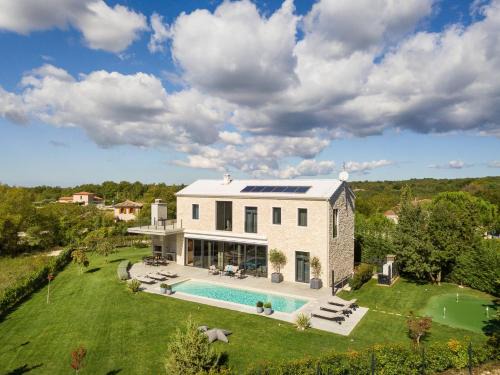 Sveti Lovrec Villa | Astounding Istra Villa 4 Bedrooms Villa Mediterranean Influence Private Pool & Mini Golf Course