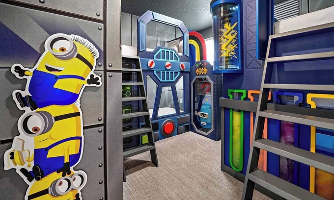 Florida Center House | Astounding Abode | Fabulous home on I-Drive w/an arcade, theater, PVT spa pool