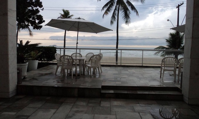 Vila Luis Antonio Apartment | ASTURIAS beach foot in the sand for 8 people