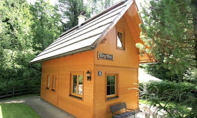 Sankt Oswald House | Chalet in St. Oswald near Ski Lift