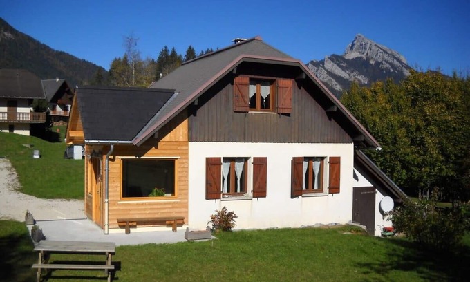 Saint-Pierre-de-Chartreuse House | At the heart of the Chartreuse regional park