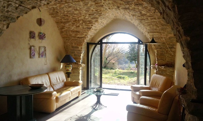 Ferrieres-les-Verreries House | At the gates of the Cevennes, renovated stone house, very quiet, private land