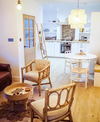 Broughty Ferry House | At The River