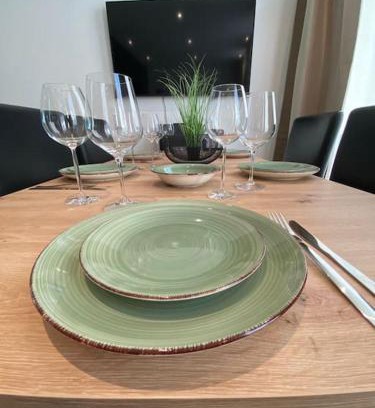Altstadt Sudwest Apartment | Atelierhaus Zentrum,ruhig,100 Meter vom Rathausplatz