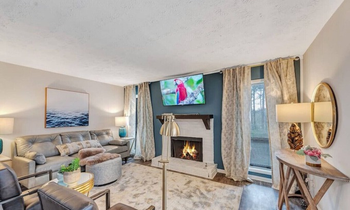 Cumberland Condo | ATH - Marietta - 1BR - Pet Friendly - Location (terrell)