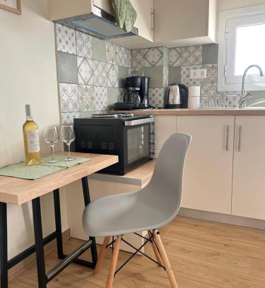 New Kypseli Apartment | Athenian Loft with urban view!