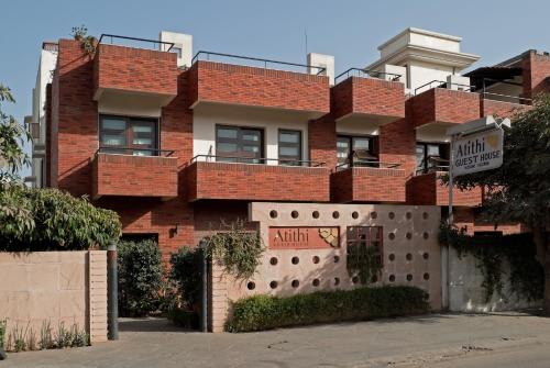 Sindhi Camp Hotel | Atithi Guest House