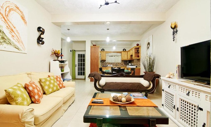 Charlestown Apartment | Atlantic Breeze Apartments, Canouan Island