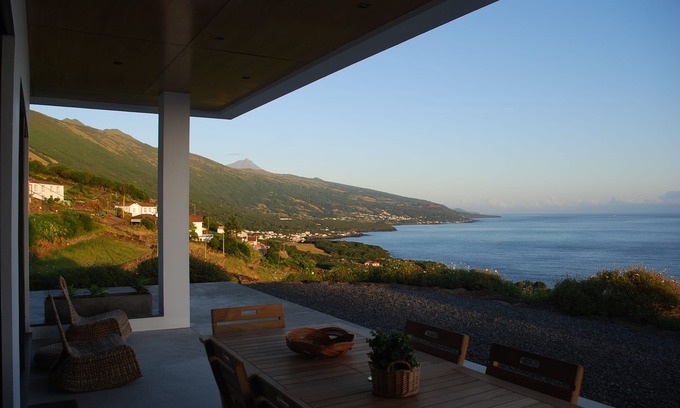 Sao Roque do Pico House | AtlanticWindow - Modern House, Stunning View