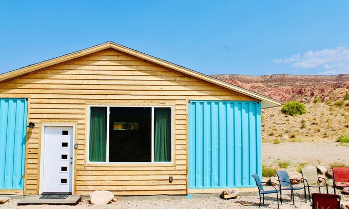 Moab South Valley House | Atomic Container Home by Utah Vacation Home