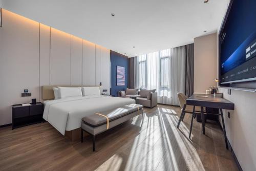 Laicheng District Hotel | Atour Hotel Jinan Laiwu
