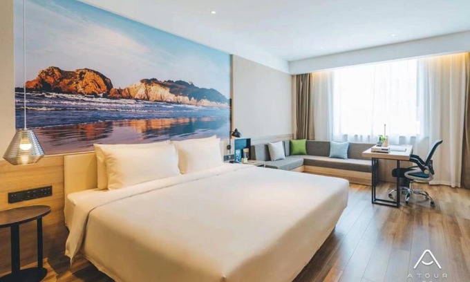 Xincheng District Hotel | Atour Light Hotel Hohhot Gulou General Bureau