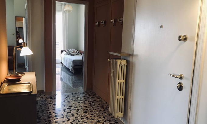 Borgo Trento Apartment | Attic "Space to Light"