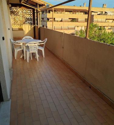 Zona IX Acqua Vergine Apartment | Attichetto Roma est