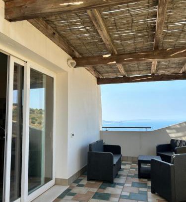 Nebida Apartment | Attico Le Vele con vista mare - Nebida