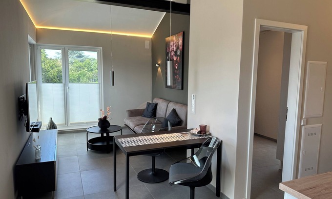 Großhansdorf House | Attractive flat with underground connect. to Hamburg +20 min. to the Baltic Sea