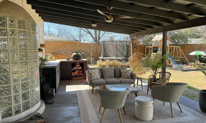 North Shoal Creek House | ATX Charmer - Family friendly - Minutes from Domain