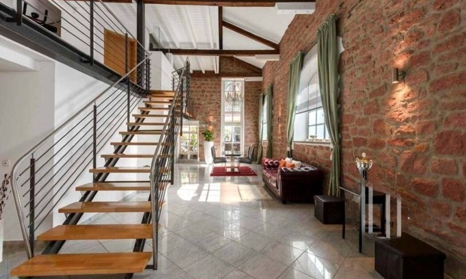 Gross-Umstadt House | Außergewöhnliches Loft mit Grenzenloser Freiheit und Authentischem Flair