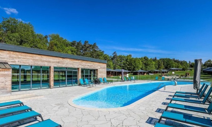 Meyrignac-l'Eglise Ski Chalet | Au Bord du lac | Chalet 4/6p + Terrasse couverte