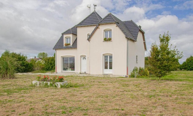 Saint-Remy-sous-Barbuise House | Au clair de lune
