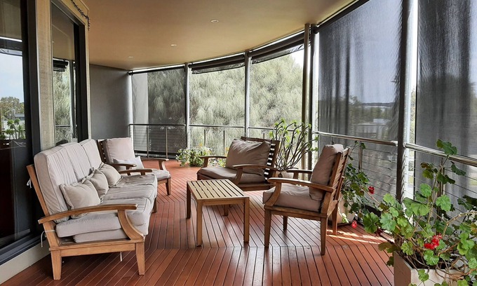 Torquay House | AU Day & February Specials! SeaChange@TheSandsnn Specials, Spacious, Superb!
