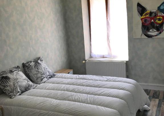 Saint-Claude Apartment | Au Faubourg