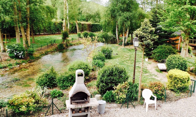 Colleville House | Au Fil de L'eau