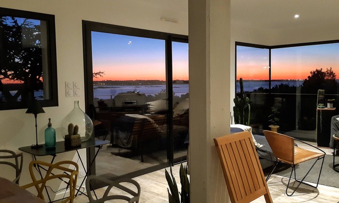 Carantec Villa | "Au gré des marées", panoramic sea view, beach 300 m, town 800 m.