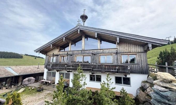 Soell Apartment | Au Hochalm - hut, shower, WC