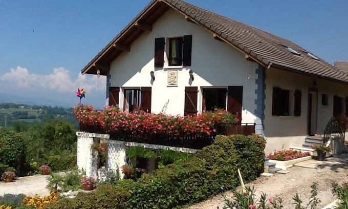 Montcel House | AU JARDIN FLEURI - LE MONTCEL