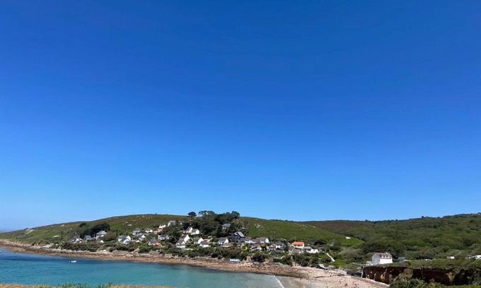 Maupertus-sur-Mer House | Au Petit Brick - Cosy beachfront house